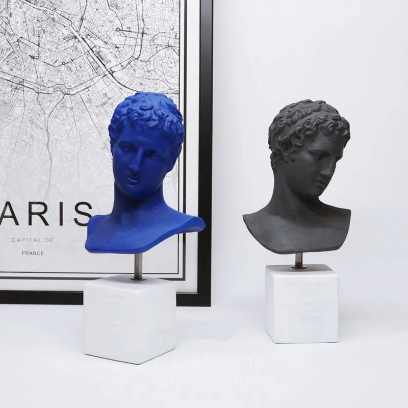 

Greece Marathon Boy Statue Art Resin Craft Bust Figurine Nordic Home Decorations Valentine's Gift R400