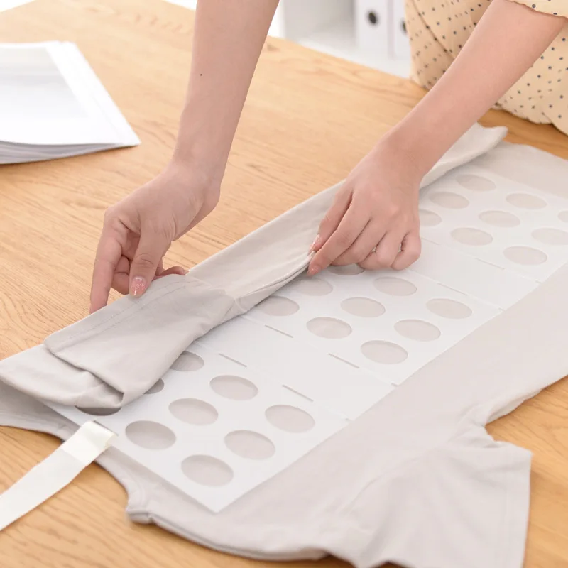 

Lazy people fold clothes, organize and accept artifacts, tremble, household T-shirts, folding boards, bedroom wardrobes