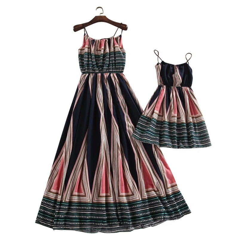 

Summer Mommy and Me Mother Daughter Dresses 2017 Kids Striped Bohemian Boho Style for Mom and Baby Dress Family Matching Outfits