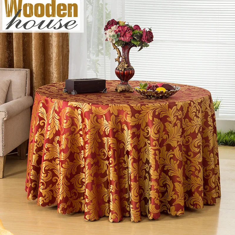 round table cloth