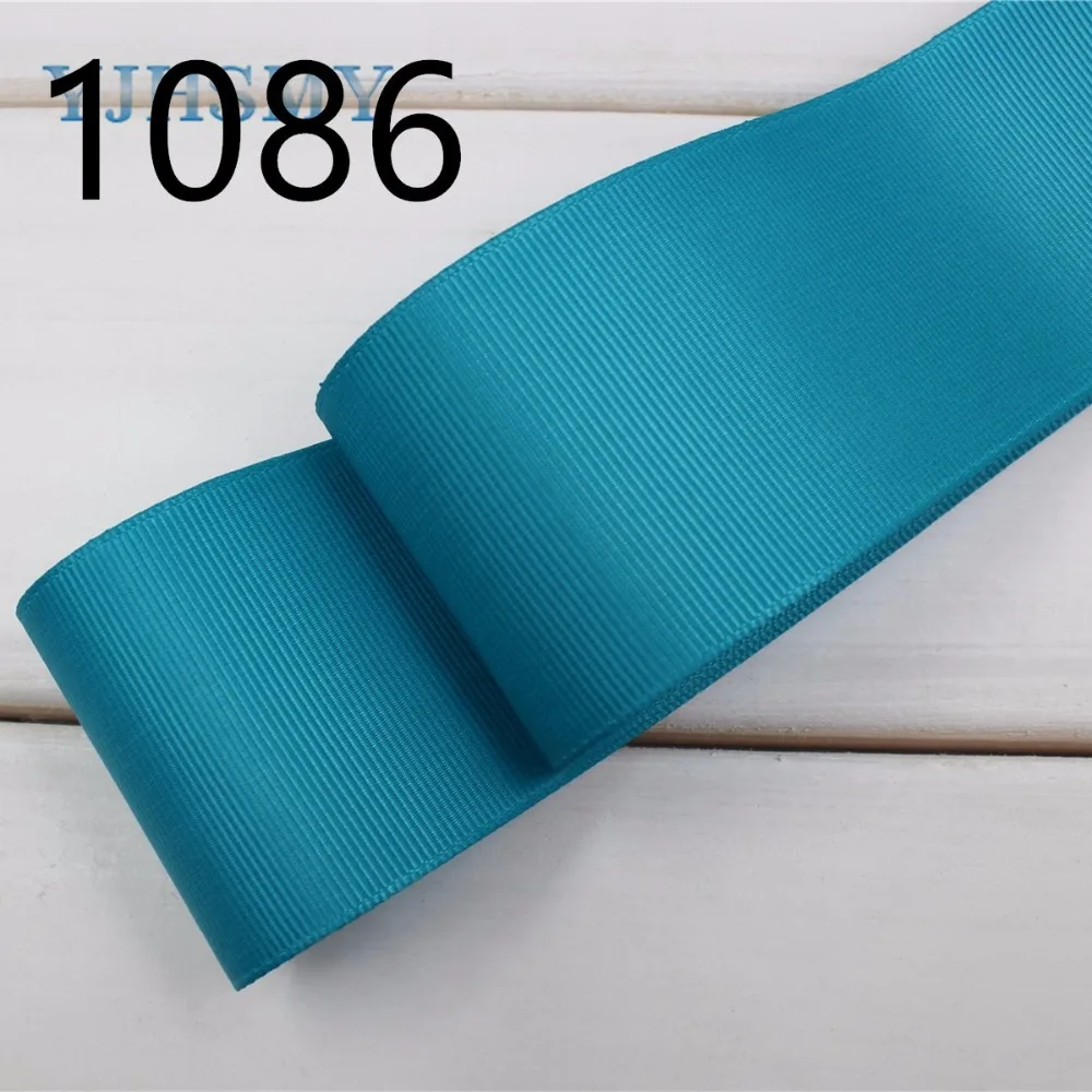 1086