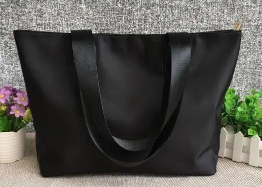 2019 new best selling waterproof one shoulder solid color simple ladies bag 2019 new best selling waterproof one shoulder solid color simple ladies bag