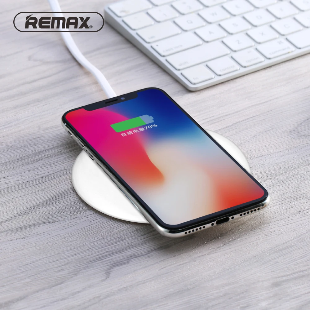 

REMAX Qi Wireless Charger Receiver for iPhone X 8 Plus Wireless Charging Pad for Samsung S7 S8 Quick Charge Smart USB Dock 5W