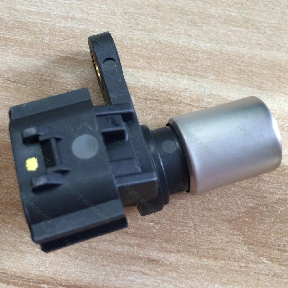 One New Genuine Engine Camshaft Position Sensor Left 9091905054 for Lexus ES300