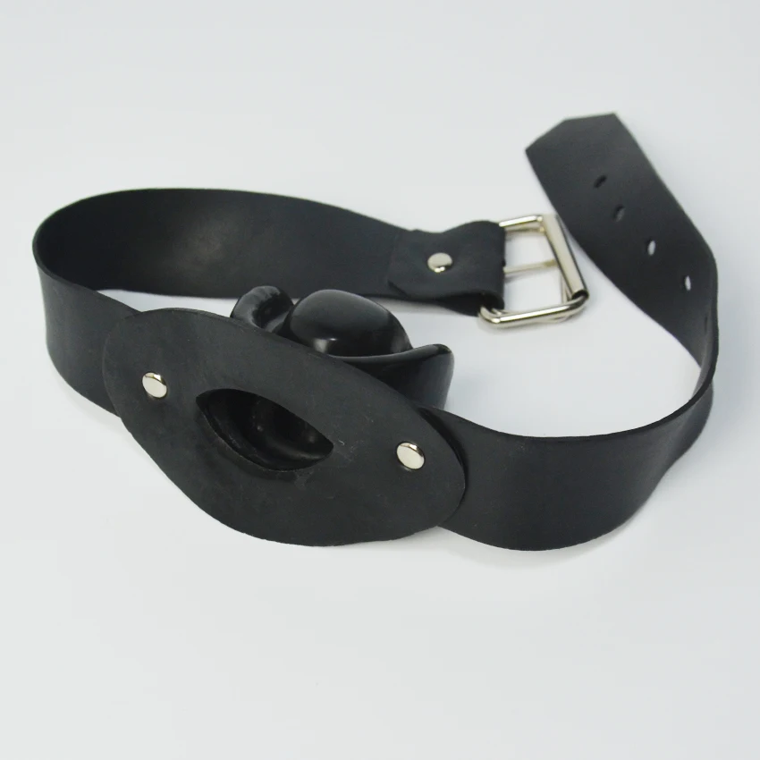 Human muzzle black-5