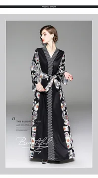 

New England and American spring super fashion V-neck long-section personality dress with classic Tarot pattern print for women