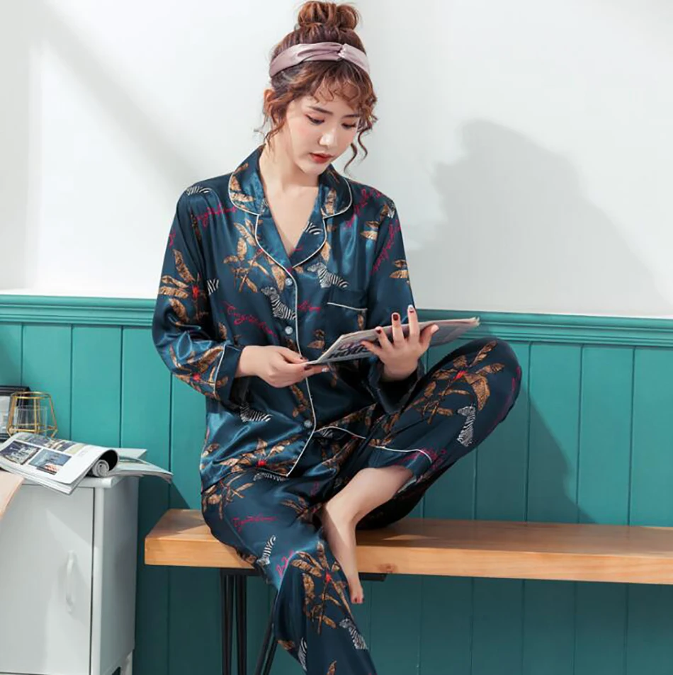 2019 New Satin Sleepwear for Men Women Faux Silk Pajamas Comfortable Sleepwear Pyjamas Set For Couples Sexy Nightwear