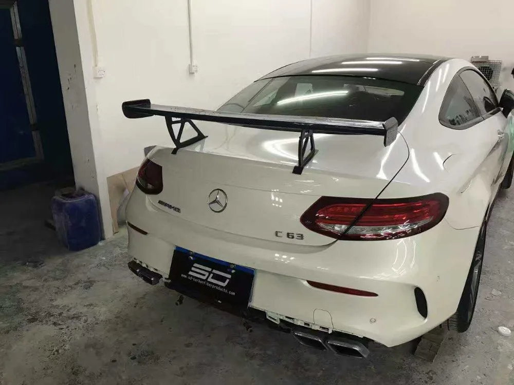 C63 Black series Стиль Седан 4 Двери Только Из Углеродного Волокна Задний спойлер Для