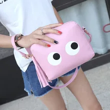 2016 Promotion Top Flap Polyester Totes Single Tassel Unisex Korean Shoulder Bag Simple Eyes Fringed Wholesale Diagonal Bags0.2