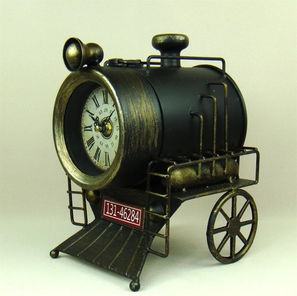 

Vintage Metal Train Model Table Clock Antique Iron Locomotive Timepiece Handicraft for Home Decor and Art Collection