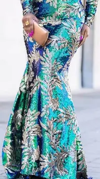 

The green and gold African French lace fabric is a new Nigerian sequined piece of fabric for Indian evening dress 201701