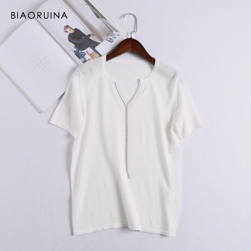 

BIAORUINA Women Chic V-neck T-shirt Thin Breathable Knitted T-shirt Short Sleeve All-match Cool Women's Casual Tees with Chain
