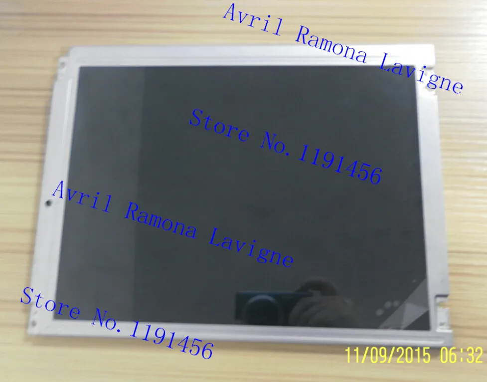 NL6448AC33-18-