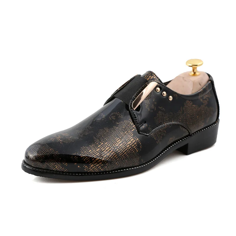 

Fashion High Quality Men Dress Shoes Pointed Toe Slip On Men Casual Shoes Genuine Leather Spring Autumn Wedding Bridal Shoes