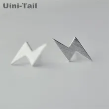 Uini-Tail список 925 стерлингового серебра личности модные тренды в форме молнии рисунок серьги динамические высококачественные безделушки