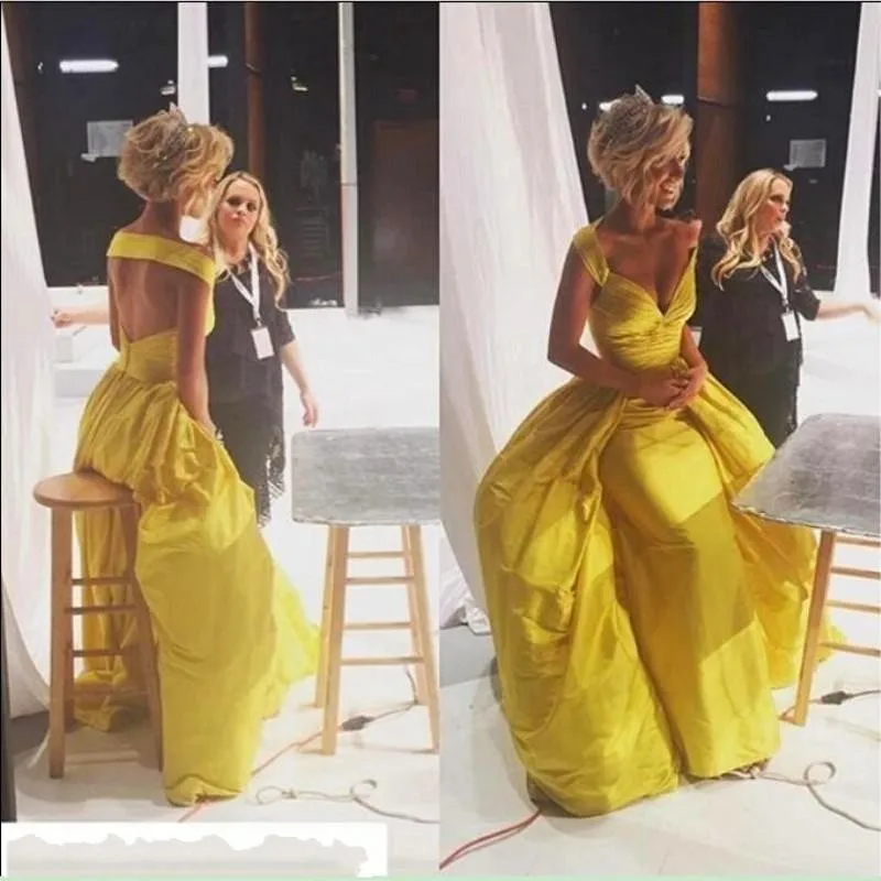 

Yellow Evening Gowns Deep V Neck Pleats Backless Satin Mermaid Floor Length Evening Dresses Vestidos de Festa