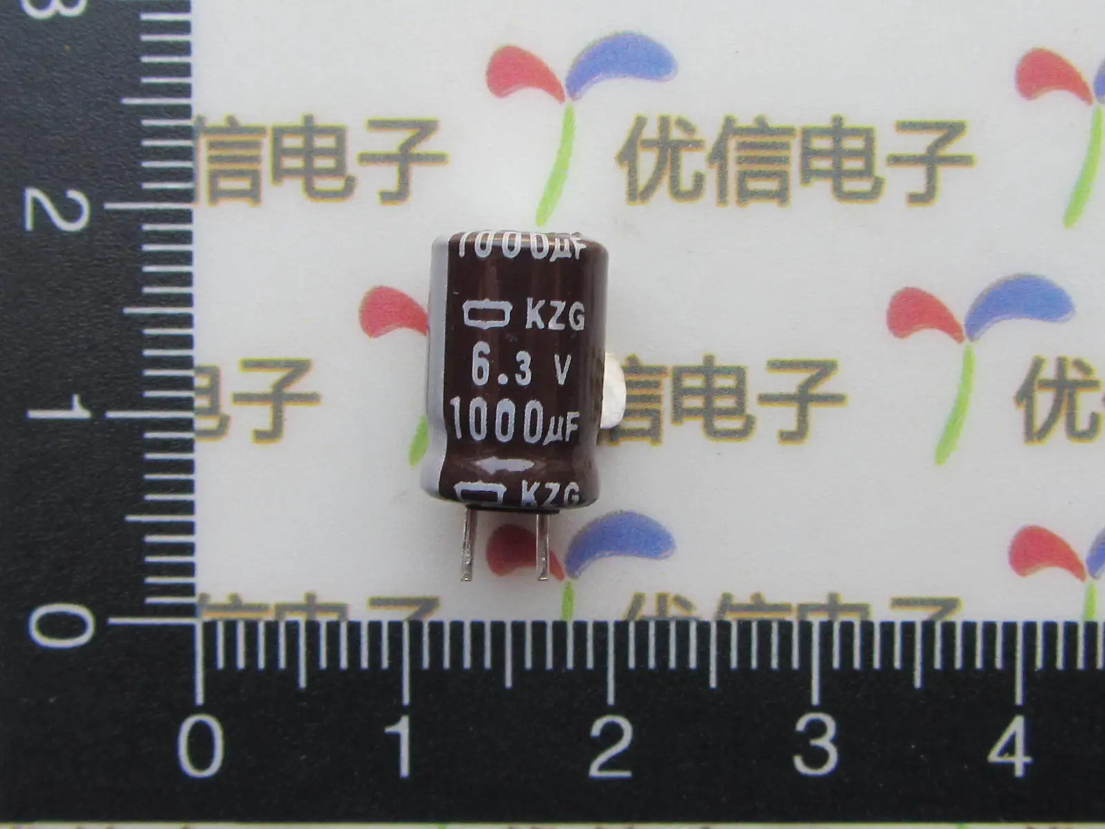 10-Pack Of 1000uF 6.3V Electrolytic Capacitors – Radial 8x11mm Aluminum Caps For Electronics & PCB Projects