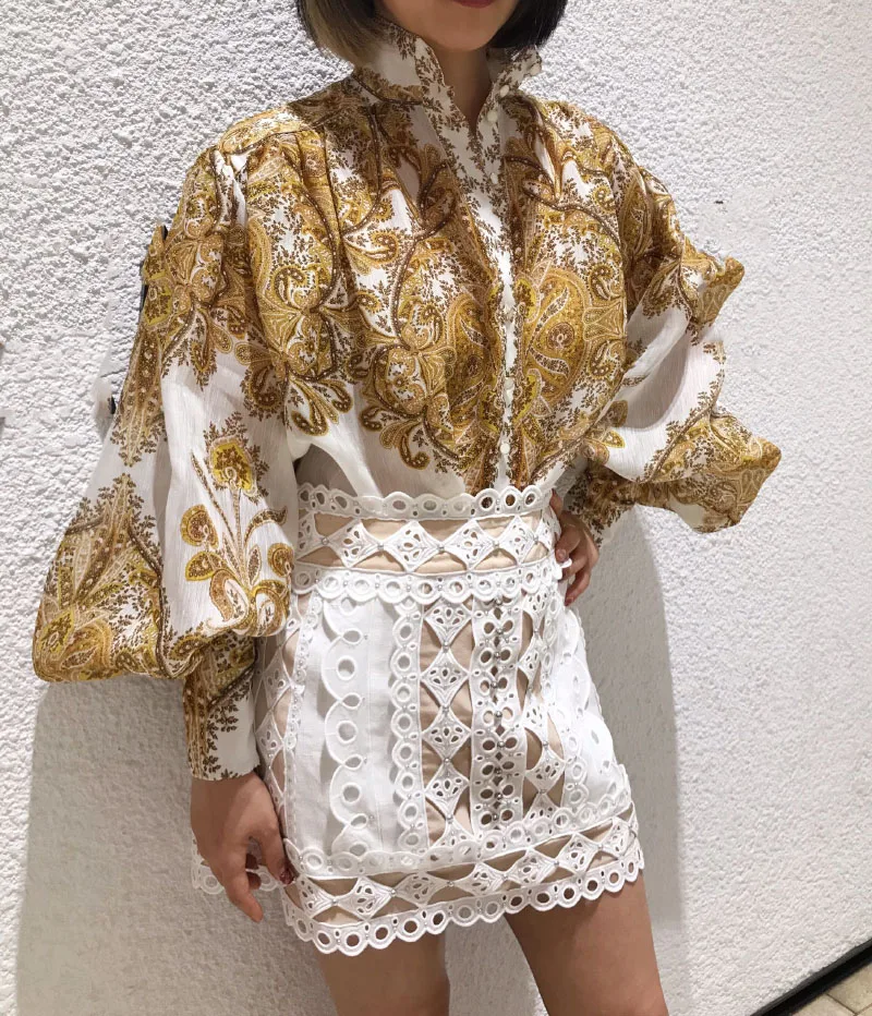 

SILK Linen Gold Paisley Print ZIPPY BILLOW BLOUSE relaxed Long blouson sleeves elongated cuffs Front button OVERSIZED SHIRT TOP