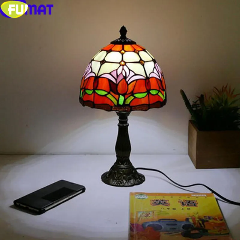 3 Red Lily Tiffany Table Lamp