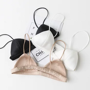 

2018 Summer Bralette Lace Splice Elastic Straps Wireless Sexy Bra Cozy Seamless Bras For Women Lace Tops Sexy Lingerie