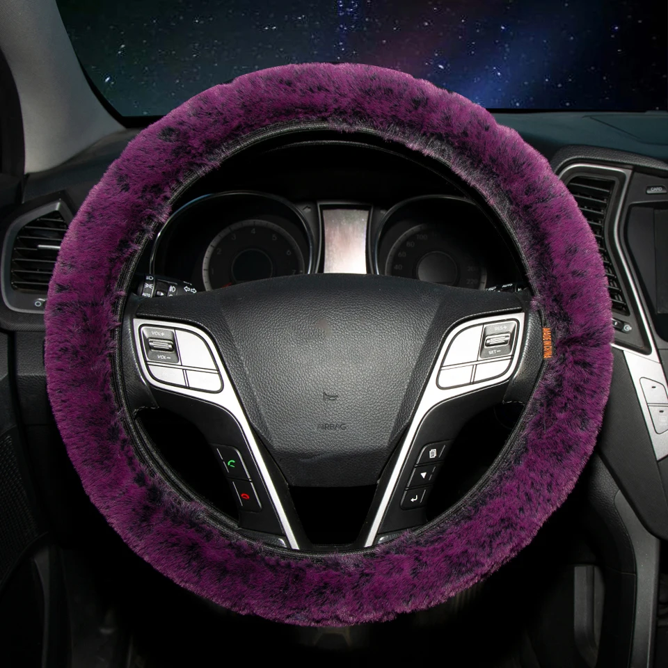 Faux Fur Wheel Cover 02.detail.04