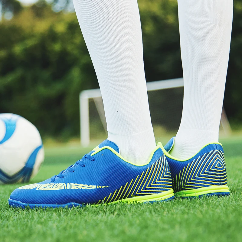 Outdoor Long Spikes Men Soccer Shoes Sneakers Cleats Turf Male Sport Football Shoes Rubber Men Boys Trainers Foot Ball Indoor 11