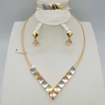 

Dubai Gold Jewelry 3 tones Sets Nigerian Wedding African Beads Crystal Bridal Jewellery Set Rhinestone Ethiopian Jewelry parure