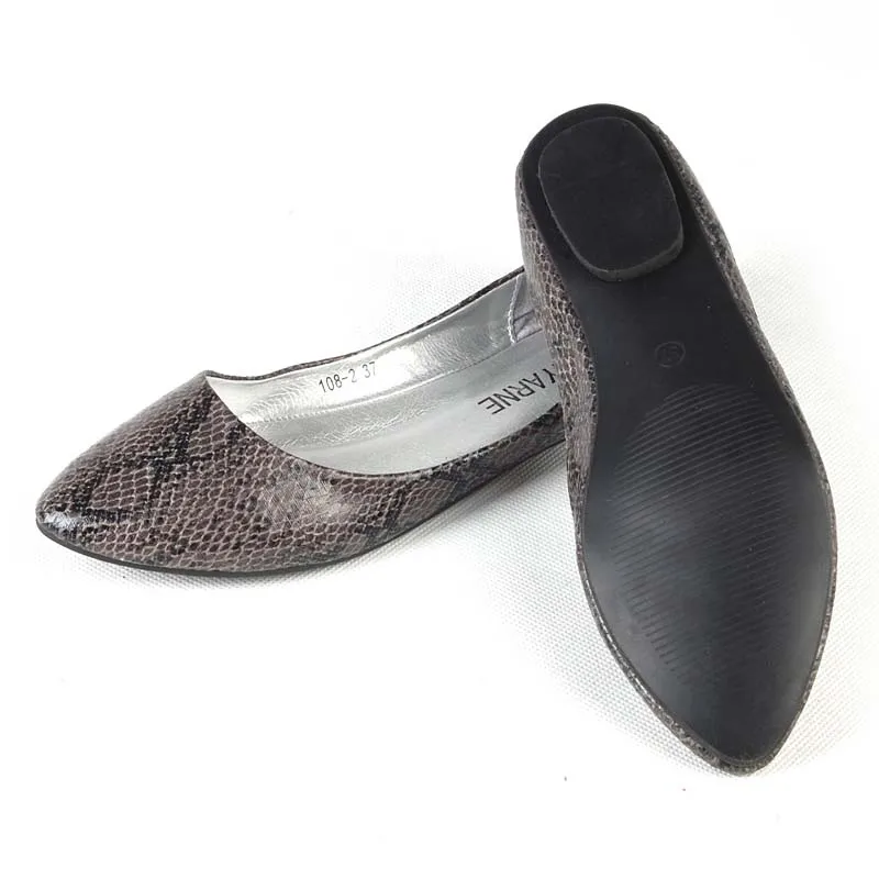 BEYARNE/Классические уличные модные женские универсальные удобные тонкие туфли с закрытым острым носком; женская обувь на плоской подошве размера плюс