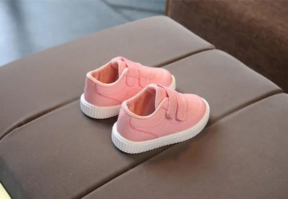 Новая детская обувь детские дышащие кроссовки для мальчиков детская спортивная обувь осенние кроссовки для девочек легкие спортивные кроссовки