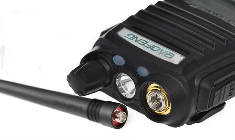 Baofeng UV 82 VHF UHF 136 174/400 520 МГц Любительская двухсторонняя рация с наушниками US EU