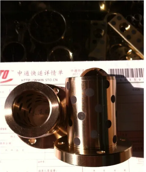

LMF20UU mosaic graphite self-lubricating oil-bearing / non-oil bushing / copper sleeve / round flange linear bearings
