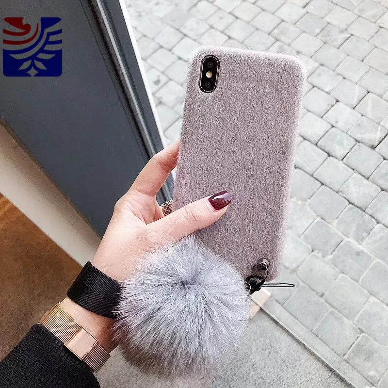 PEIPENG Simple and comfortable Plush Hairball Warm winter Phone Case Silica gel Faux rabbit fur For iPhone XS MAX 6 6s 7 8plus Fashion Christmas gift Anti-fall4