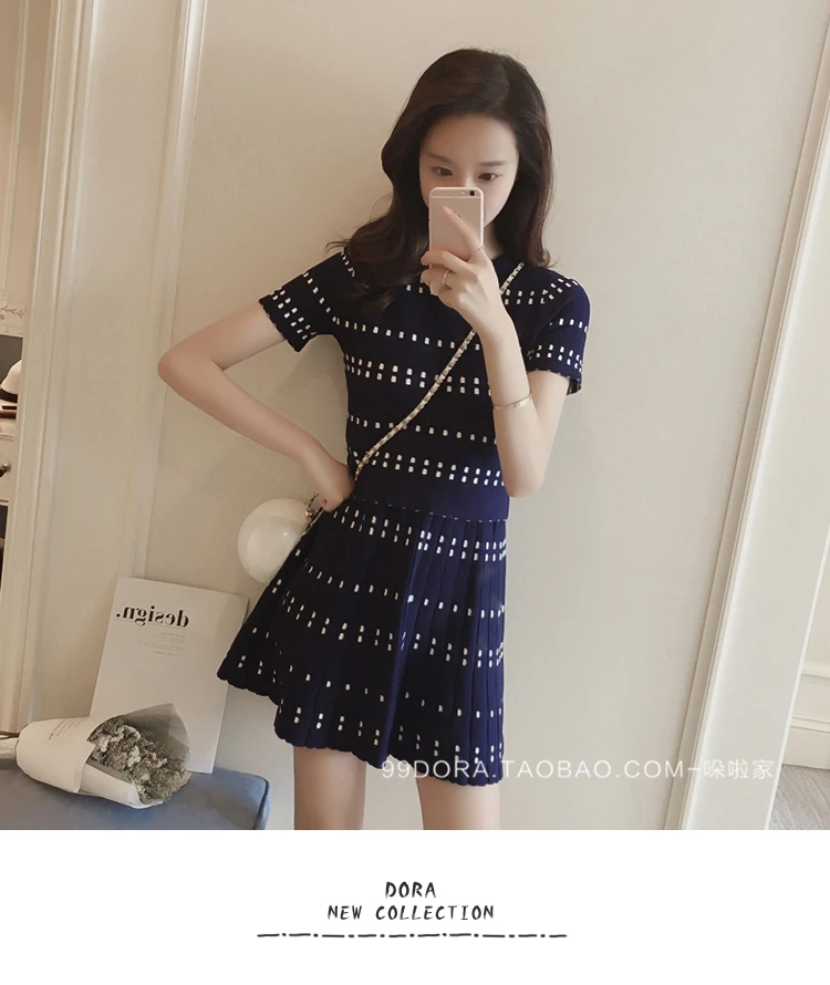 women's sets New Fashion Women's Spring Thin Knitted Striped Crop Top and Mini Skirt Suit Set Two-piece Girl's Skirt Summer Clothing Sets sweat suits women