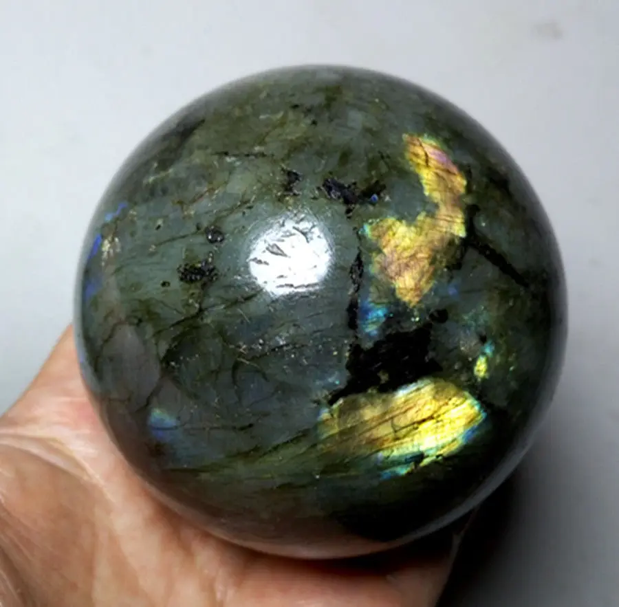 

WW 05303 Beauty Natural Labradorite Crystal Sphere Ball Madagascar