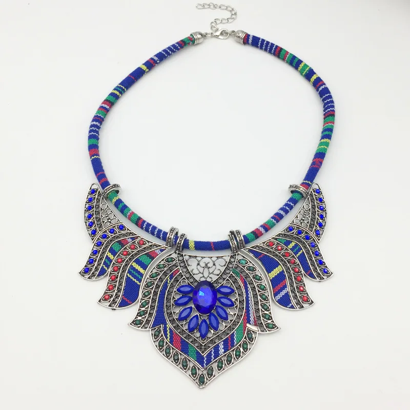 Модный стиль Этнический Стиль Преувеличенные воротники и яркие ожерелья FY19052630