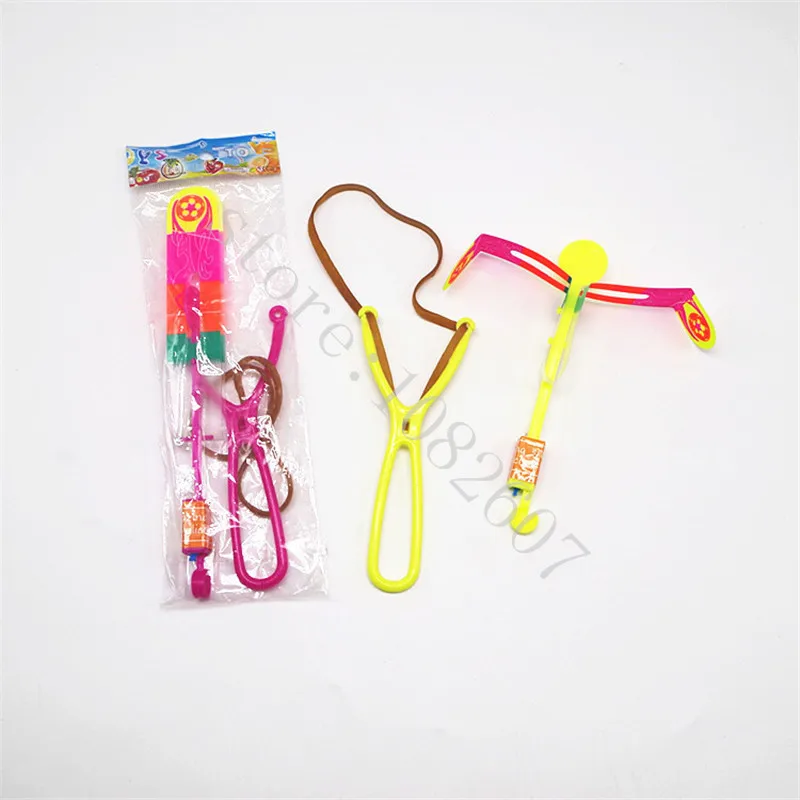 Amazing-LED-Light-Arrow-Rocket-Helicopter-Rotating-Flying-Toys-Party-Fun-Kids-Outdoor-Flashing-Toy-Fly (3)_