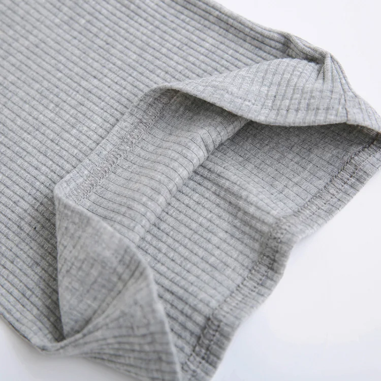 8585904931_1140157157