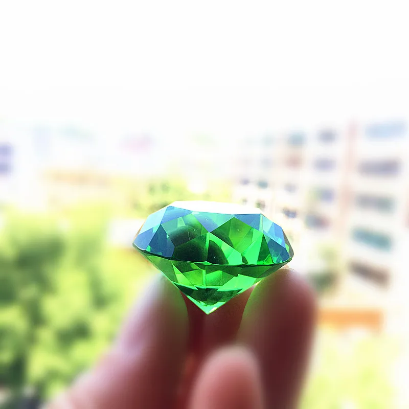 

30mm Green Crystal Faceted Diamond Jewel Paperweight Sparkle Feng Shui Wedding Favors&Gifts Home Table Decoration Supplies