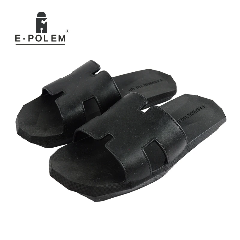 

2018 Summer New Style Black White Breathable Mens Outdoor Beach Slippers Casual Men Hollow Out Rome Slippers Summer Shoes Men