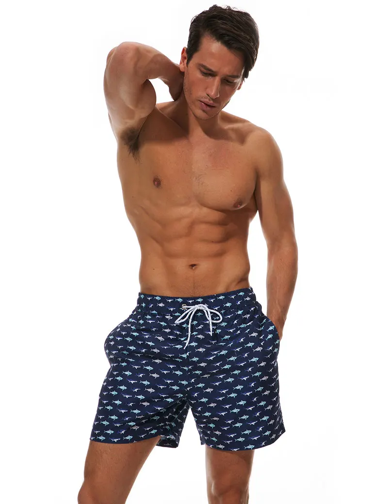 Shorts de praia e surfe