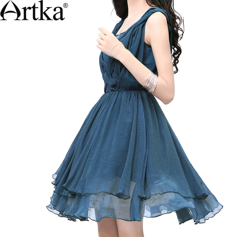 

ARTKA Women'S Summer Slim Elegant Hand-Knitted Cinched Waist Luxurious Swing Hem Solid Color Sleeveless Dress LA10635X