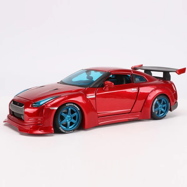 1:24 Nissan gtr R35 модель автомобиля из сплава с широким корпусом модифицированная