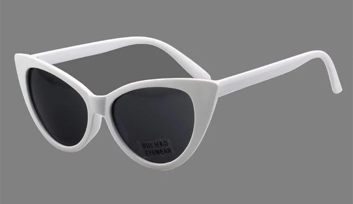 8829-white-700 (1)
