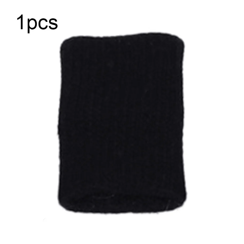 1pcs Basketball Volleyball Sports Finger Armfuls Knitted Finger Joints Slip Elastic Fingerstall Caps Protective Pad Black Hot!