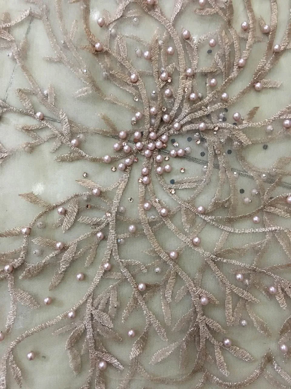 

Wholesale price guipure lace Fabric white color Stones lace African French lace fabric high quality for wedding dress sewing