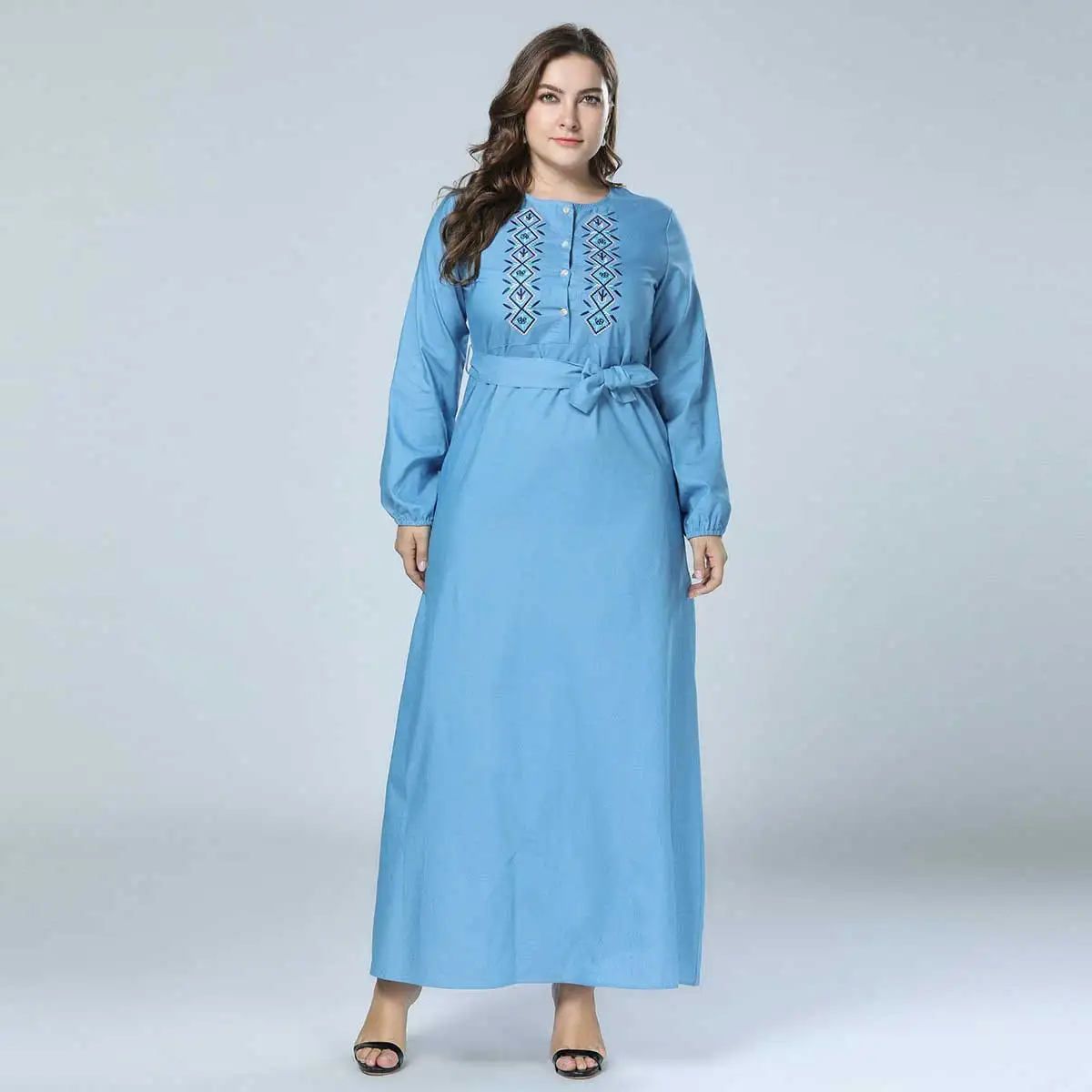 

2019 AUTUMN Women floral embroidery denim maxi dress with sash ethnic oversized muslim robe long sleeve Plus Size VKDR1416
