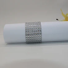 100 шт./партия, изготовленные на заказ, пластиковые кольца для салфеток ручной работы, Сетчатое кольцо для салфеток из горного хрусталя для гостиничного стула, створки, свадебные декоративные