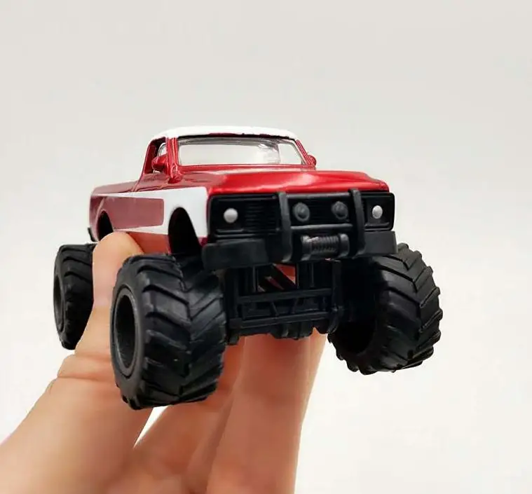 

High simulation Chevrolet Pickup model,1:64 advanced alloy car model toy,metal diecasts,collection toy vehicles,free shipping