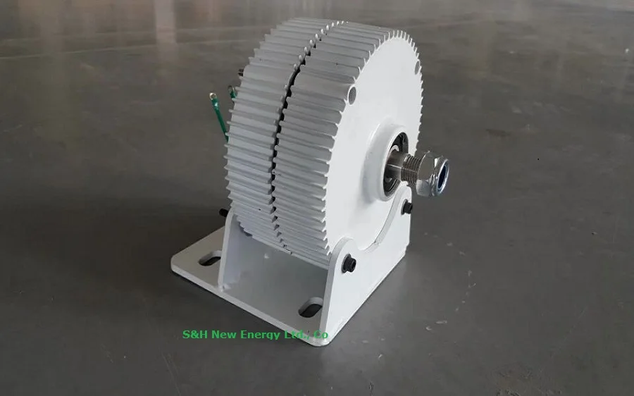 300W M