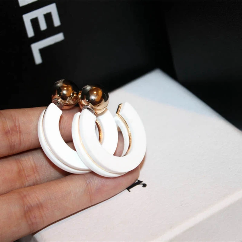 

Big Circle Stud Earrings for Women Letter C acrylic Earring Crystal Wedding Chic Earrings